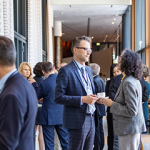 Confira os eventos importantes para arquitetura e construção Os eventos de arquitetura e construção representam uma oportunidade única para empresas e profissionais do setor ficarem por dentro das principais novidades e tendências do mercado, fazerem networking e, até mesmo, descobrirem novas oportunidades. Você é daqueles que adora acompanhar as novidades? Então, hoje separamos os principais eventos de arquitetura, construção e design de interiores […]