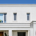 Telhado aparente ou telhado embutido. Qual escolher? Para os amantes de arquitetura, todos os detalhes durante a construção de uma residência contam, e um dos principais pontos e que definem a estética do projeto são os telhados. Existem dois estilos mais conhecidos: os telhados embutidos e os telhados aparentes. Que tal descobrir qual se encaixa melhor no seu projeto? Vamos abordar as […]